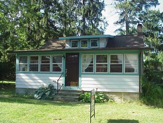 311 Redfern Rd, Chippewa Lake, OH 44215