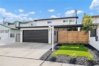 814 E Calbas St, Carson, CA 90745