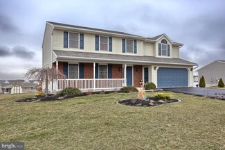 209 Village Dr, Newmanstown, PA 17073