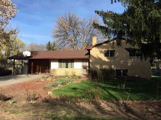 860 Oregon St, Gooding, ID 83330