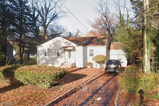 433 Grant Ave, Scotch Plains, NJ 07076