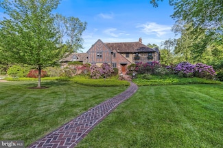 321 Airdale Rd, Bryn Mawr, PA 19010