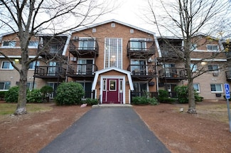 310 Brook Village Rd Unit U39, Nashua, NH 03062