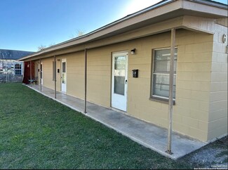 610 Ruiz St, San Antonio, TX 78207