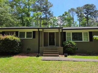232 Pickens St, Edgefield, SC 29824