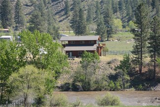 17 Bell Ln, Twisp, WA 98856