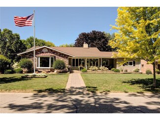 210 5th St S, Raymond, MN 56282