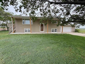 3922 312th Rd, Arkansas City, KS 67005