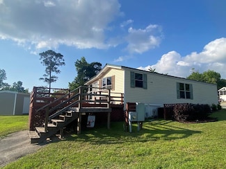 188 Whispering Pines Blvd, Georgetown, GA 39854