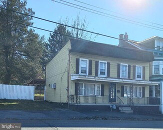 2153 W Market St, Pottsville, PA 17901