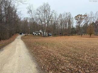 2829 Winningham Rd, Crewe, VA 23930