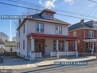 115 W Fulton St, Ephrata, PA 17522
