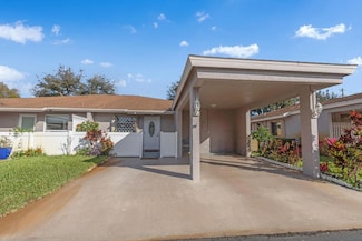6851 Moonlit Dr, Delray Beach, FL 33446