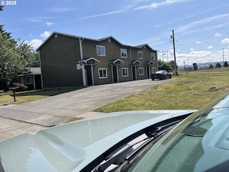 106 17th Ave, Longview, WA 98632