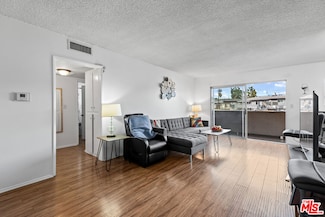 6227 Morse Ave Unit 307, North Hollywood, CA 91606