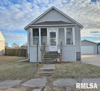 136 2nd Ave E, Milan, IL 61264