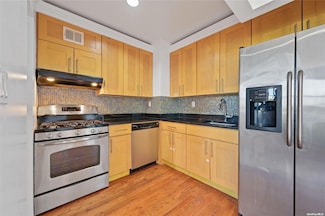 36-41 169th St Unit 3E, Flushing, NY 11358
