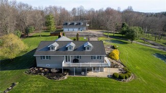 167 Schneiders Crossing Rd NW, Dover, OH 44622