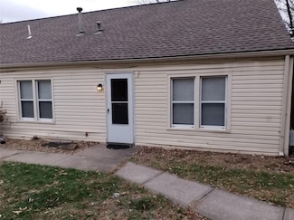 8828 N Main St, Kansas City, MO 64155