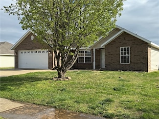 975 Raspberry St, Elkins, AR 72727