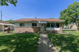 710 W 2nd St, Kimberly, WI 54136