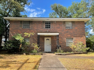 1007 Thomason St Unit 1, Huntsville, TX 77320