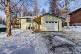 1373 Oxford Dr, Anchorage, AK 99503