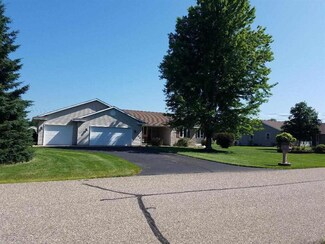 4780 Still Meadow Ln, Plover, WI 54467