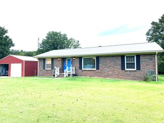45 R L Stuart Rd, Lewisburg, KY 42256