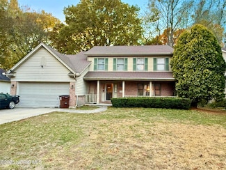 112 Deerfield Dr, Holland, OH 43528