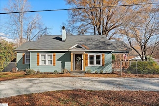 6550 Mountain View Rd, Taylors, SC 29687