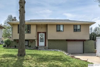 14005 Monroe St, Omaha, NE 68137