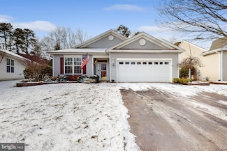 14 Edgewater Path, Barnegat, NJ 08005