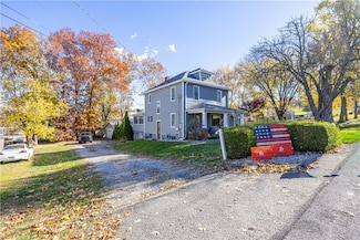 10 Coolidge St, Uniontown, PA 15401