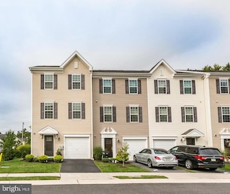 7 Faraday Ct, Morton, PA 19070