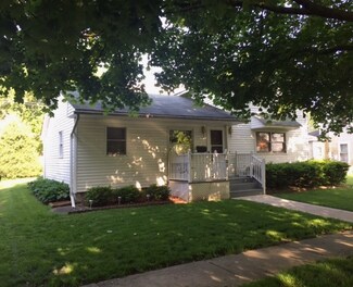 121 N Jones Ave, Amboy, IL 61310