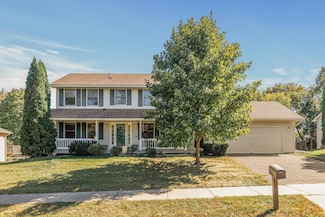 8522 Vagabond Ln N, Osseo, MN 55311