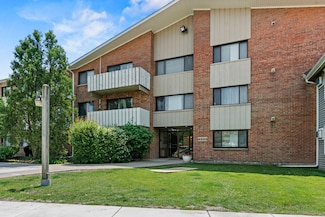 4000 Bayside Dr Unit 105, Palatine, IL 60074