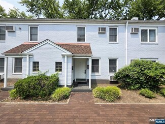 616 Grand Ave Unit D, Leonia, NJ 07605