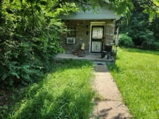 834 Crockett St, Memphis, TN 38107