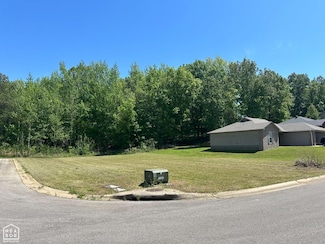 1128 Sandino Dr, Jonesboro, AR 72401
