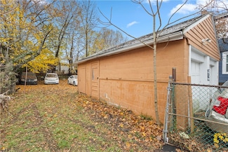 25 Mowry St, Providence, RI 02908