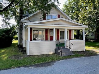 104 Charles St, Bennington, VT 05201