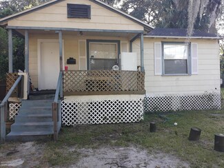 2125 Danese St, Jacksonville, FL 32206