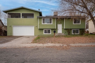 559 Court Rd, Grand Junction, CO 81501