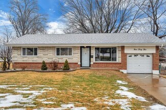 945 Marias Dr, Saint Louis, MO 63137