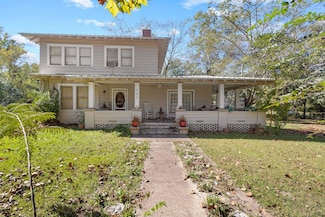 105 Mann St, Colmesneil, TX 75938