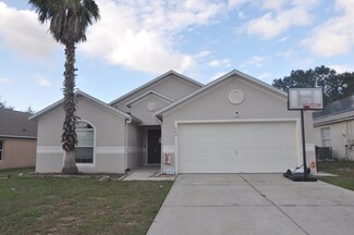 642 Lake Charles Dr, Davenport, FL 33837