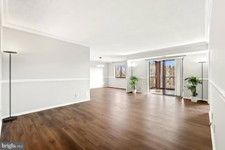 5901 Mount Eagle Dr Unit 716, Alexandria, VA 22303