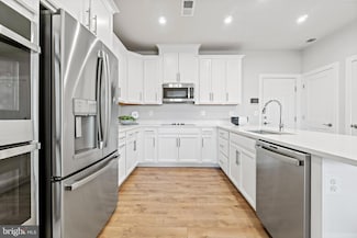4664 Westfields Blvd, Chantilly, VA 20151